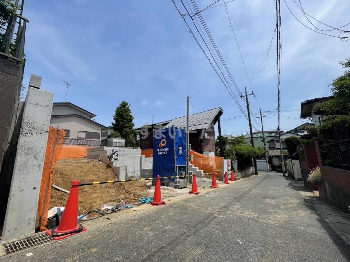 ブルーミングガーデン 千葉市花見川区朝日ケ丘4丁目2棟の外観②