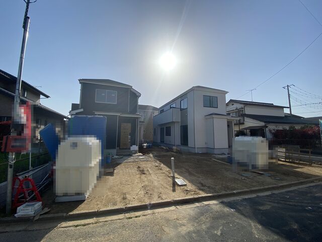 【外観写真】東武野田線「梅郷」駅徒歩12分の距離に限定３棟登場！！
これからどんな家が建つか楽しみですね♪
ぜひ一度遊びに来てください♪
