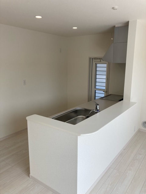 リーブルガーデン津山市押入の外観②