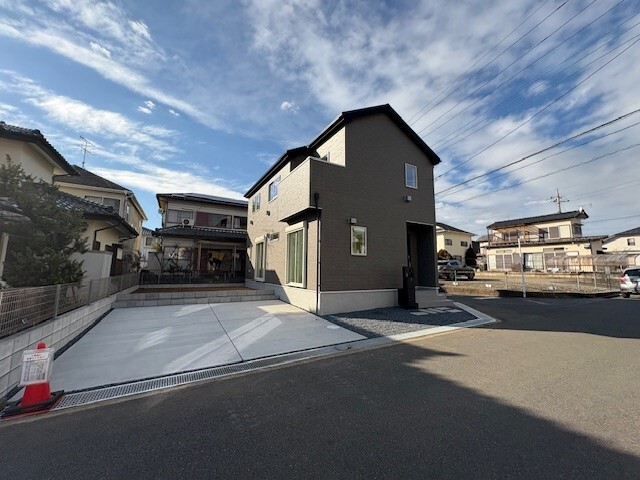 リナージュ富里市立沢新田２３－１期の外観②
