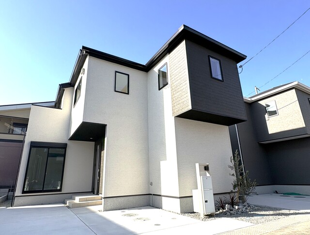 リナージュ泉佐野市長滝　第１期の外観②