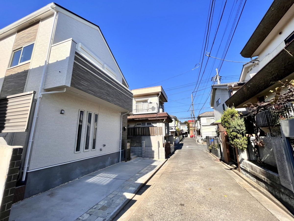 ブルーミングガーデン練馬区大泉学園町6丁目1棟 ｜東京都練馬