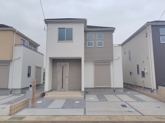 グラファーレ4108上尾市瓦葺１２期２０棟の外観②