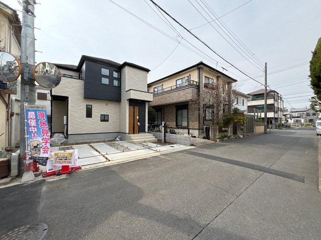 グラファーレ4258草加市小山１棟の外観②