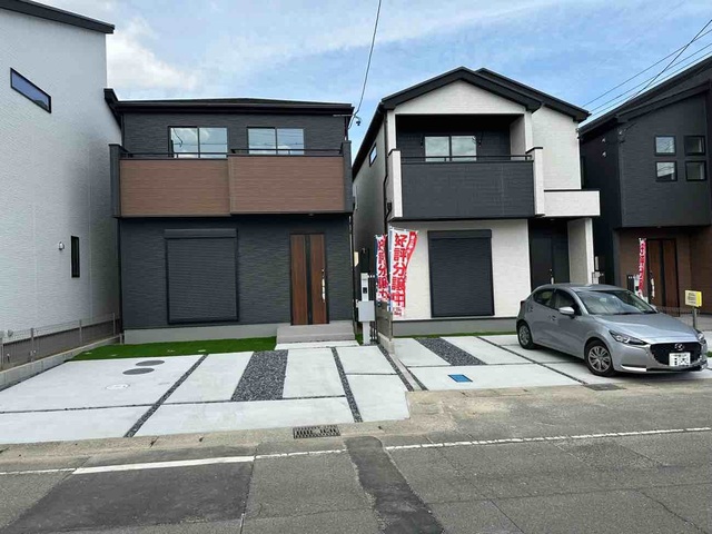 グラファーレ4237高浜市屋敷町２期４棟の外観②
