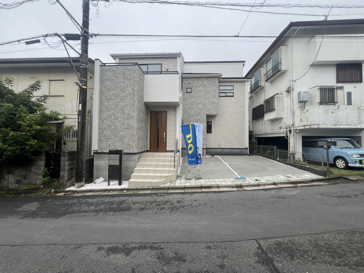 ブルーミングガーデン横須賀市粟田１丁目４期１棟の外観②
