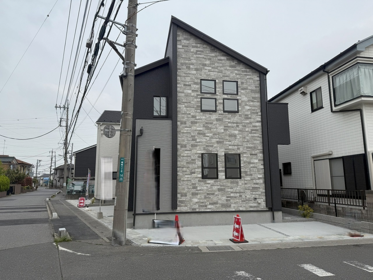 ブルーミングガーデン草加市瀬崎６丁目２棟の外観②