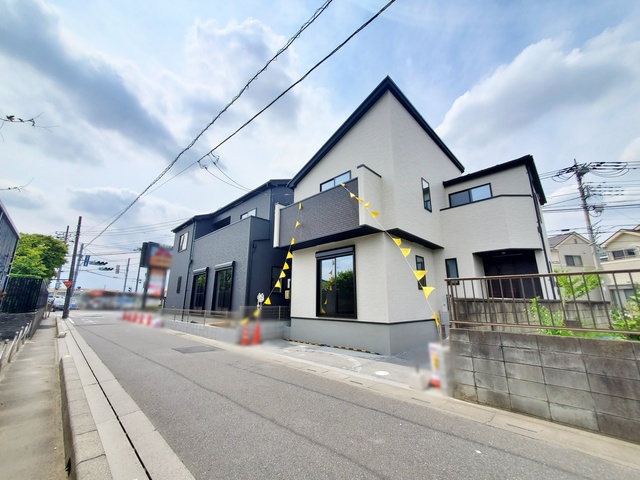 グラファーレ4219八潮市大曽根７期２棟の外観②