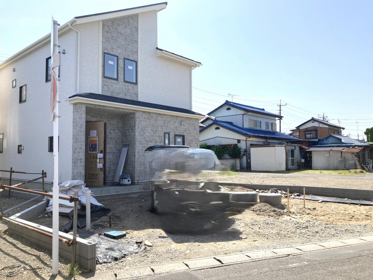 ブルーミングガーデン伊勢崎市新栄町１棟の外観②