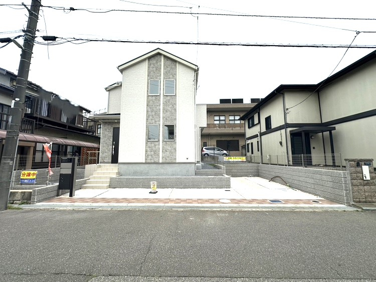 ブルーミングガーデン船橋市古和釜町１棟の外観②