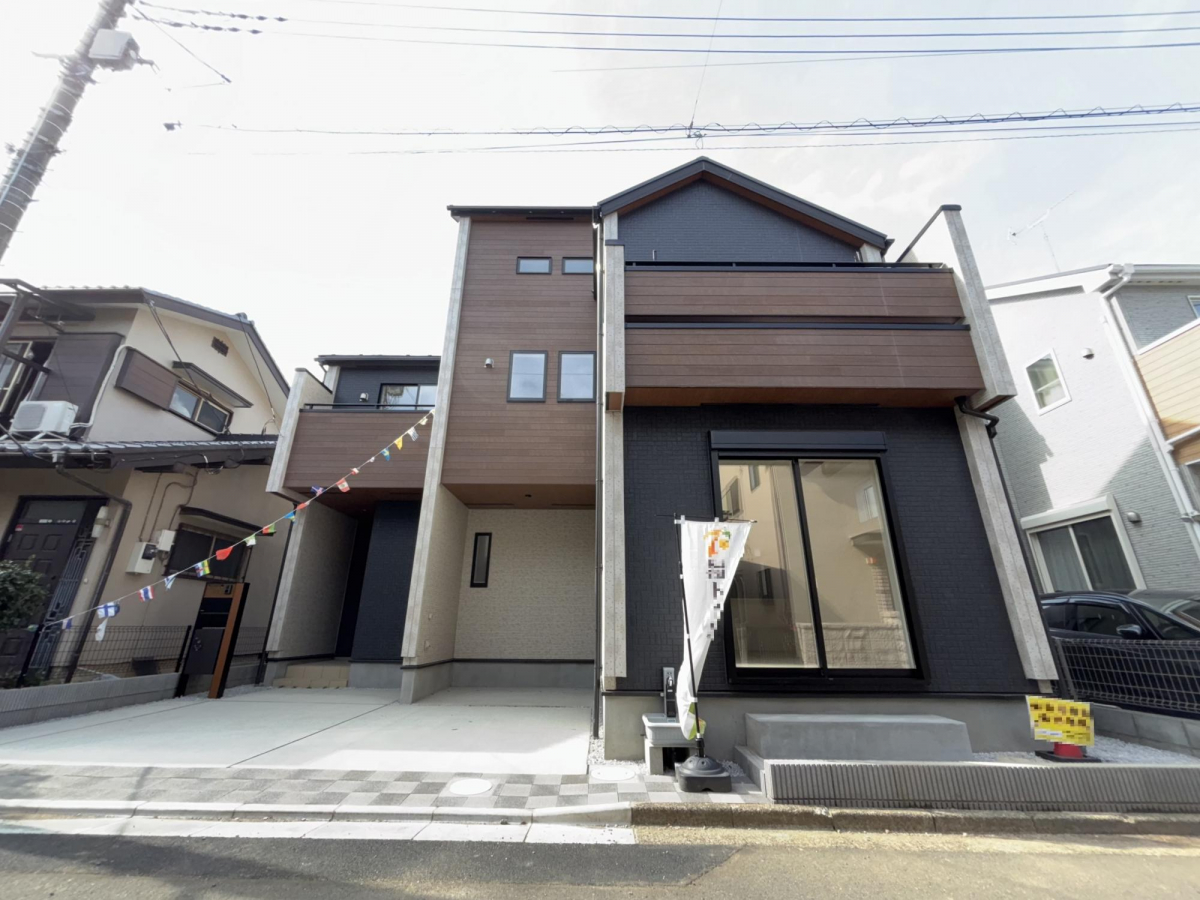 ブルーミングガーデン川越市的場１棟の外観②