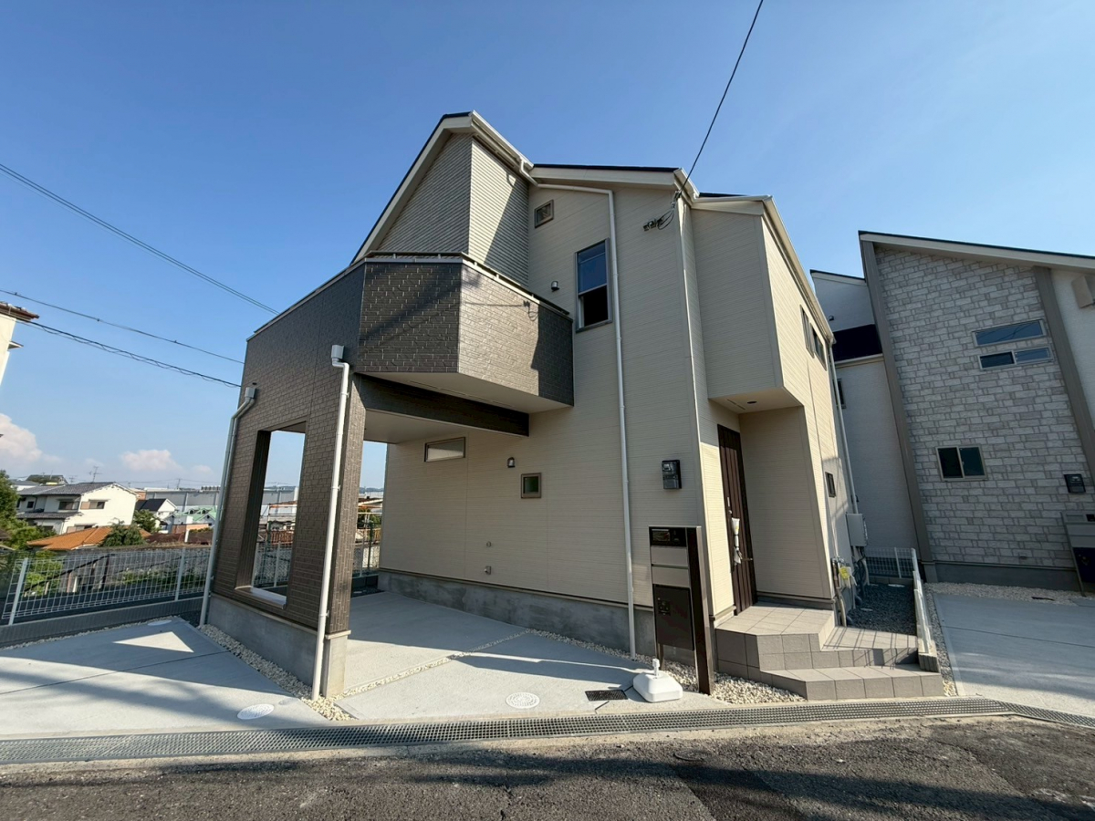 ブルーミングガーデン寝屋川市菅相塚町２棟の外観②