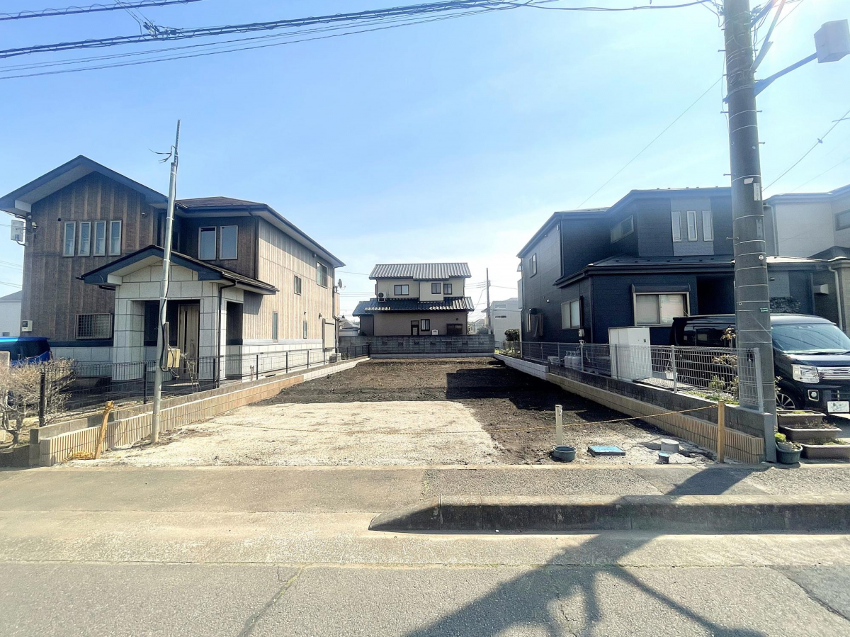 ブルーミングガーデン入間市野田２期１棟の外観②