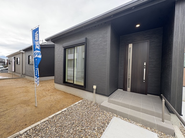 リナージュ常滑保示町６丁目　第１期の外観②