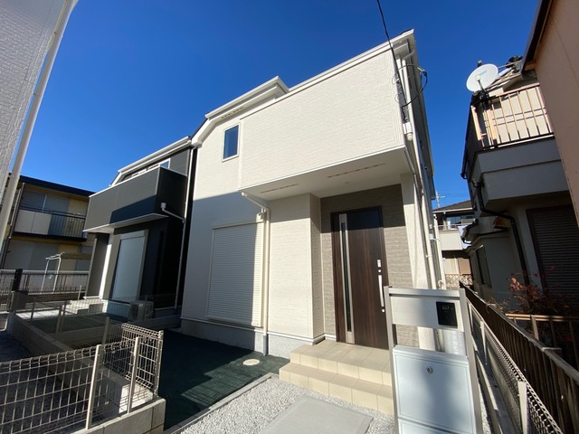 リナージュ瑞穂箱根ケ崎東松原　第２期の外観②