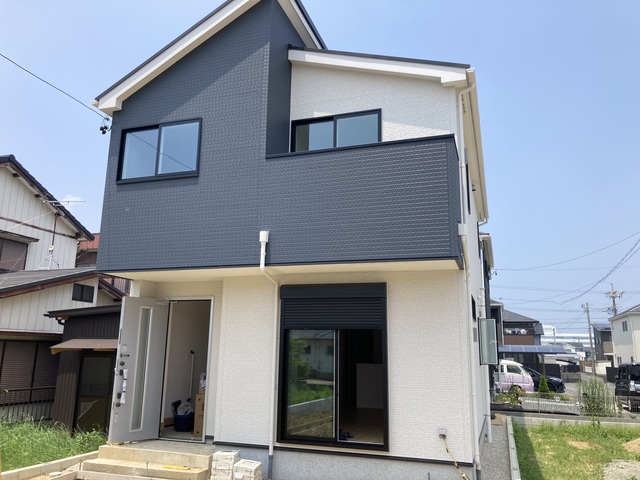 リナージュ湖西新居町新居　第３期の外観②