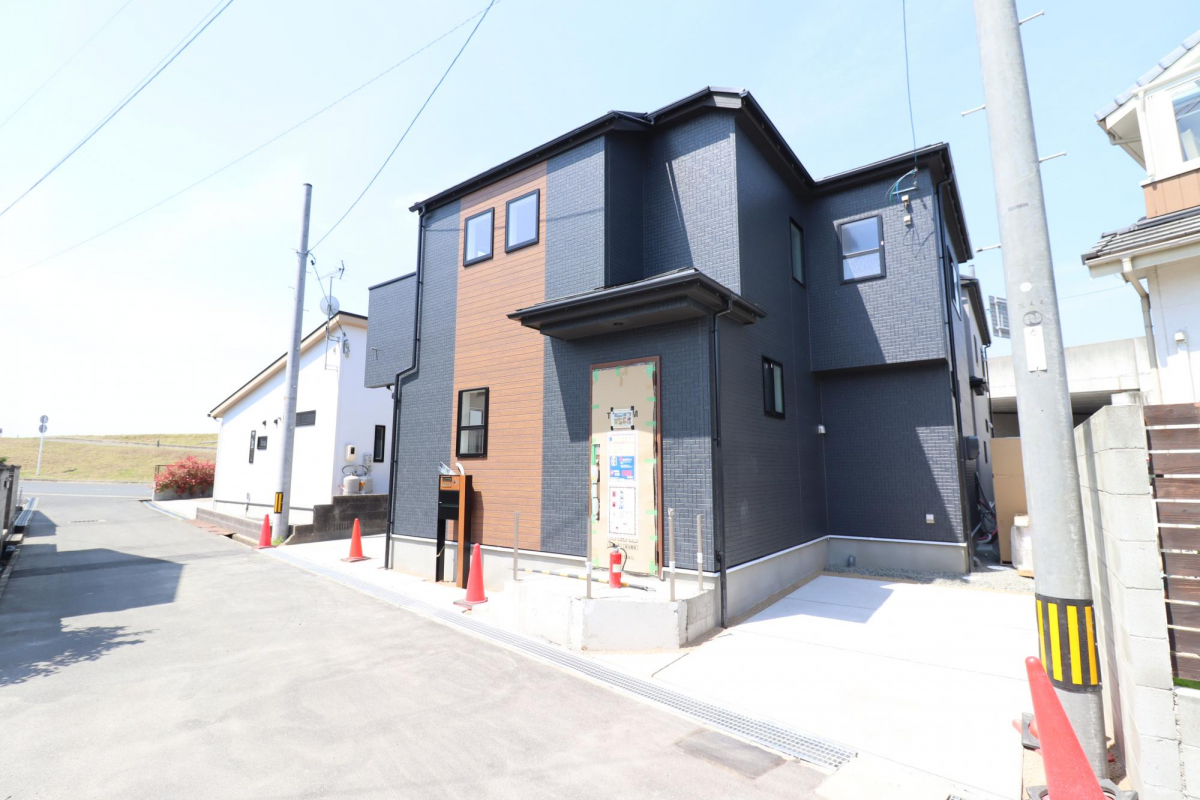 ブルーミングガーデン岡山市中区中島２棟の外観②