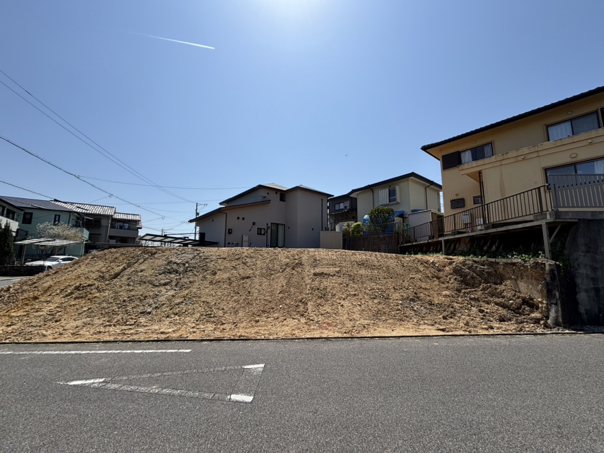 ブルーミングガーデン愛知郡東郷町白鳥３丁目２棟の外観②