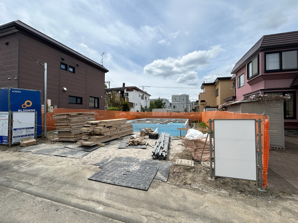 ブルーミングガーデン札幌市南区藤野２条８丁目１棟の外観②
