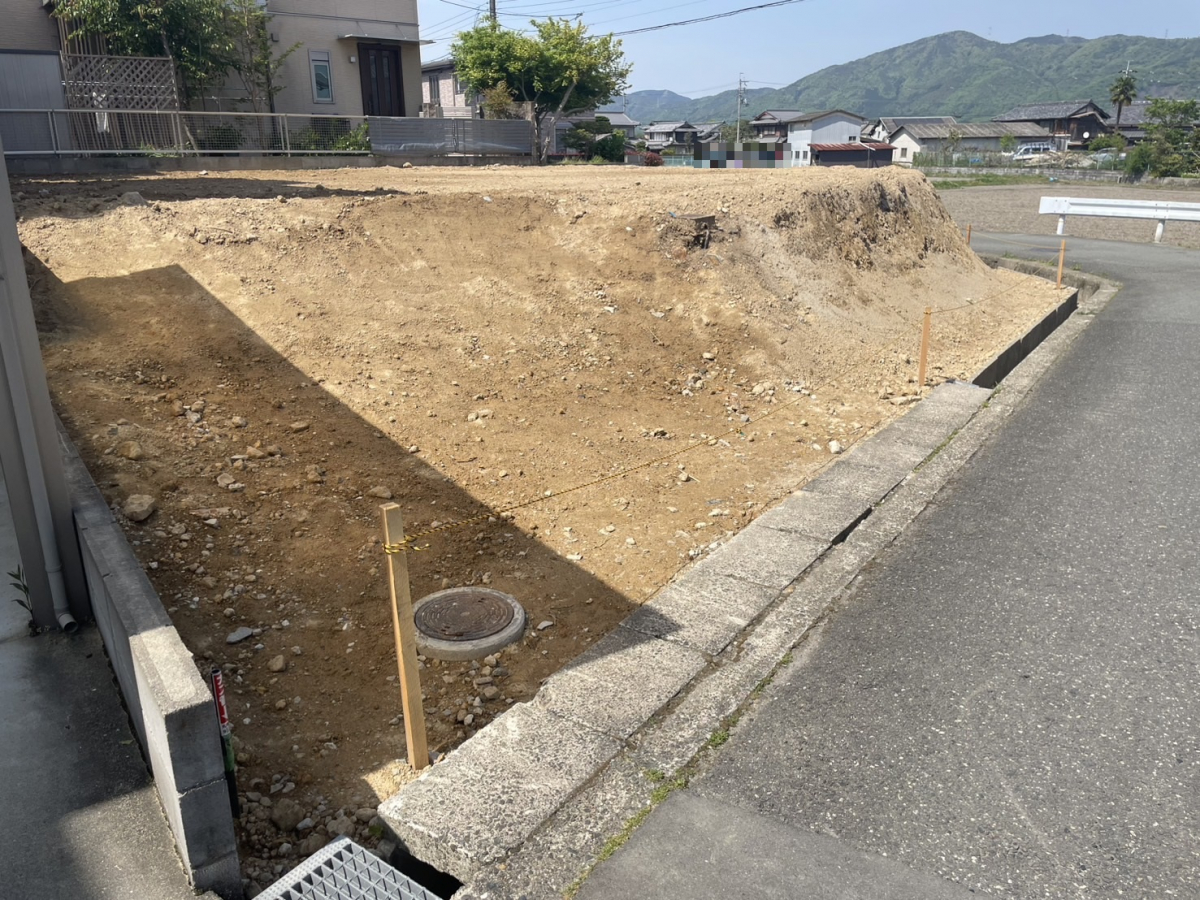 ブルーミングガーデン亀岡市大井町かすみケ丘２期２棟の外観②