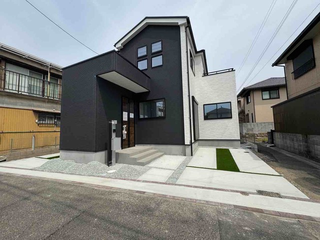 グラファーレ4295神戸市玉津町上池１棟の外観②