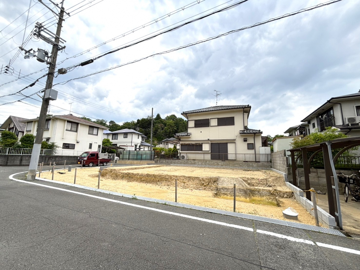 ブルーミングガーデン河内長野市南花台５丁目１棟の外観②