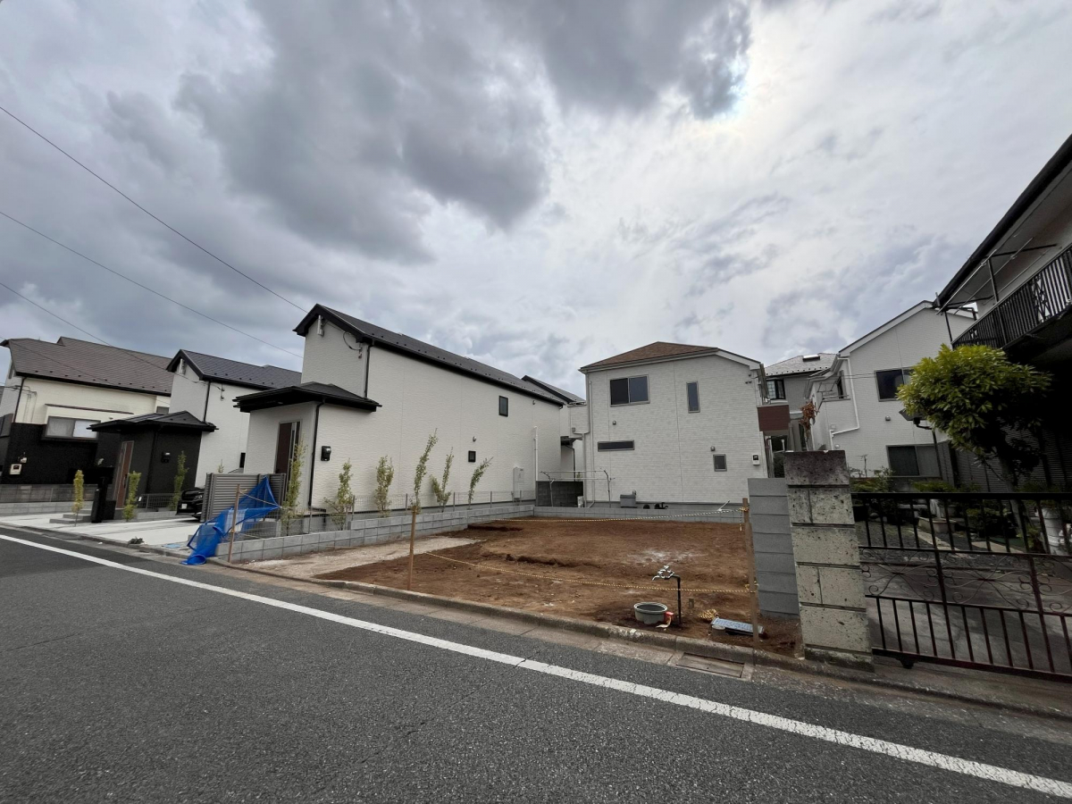 ブルーミングガーデン練馬区大泉学園町６丁目２期１棟の外観②