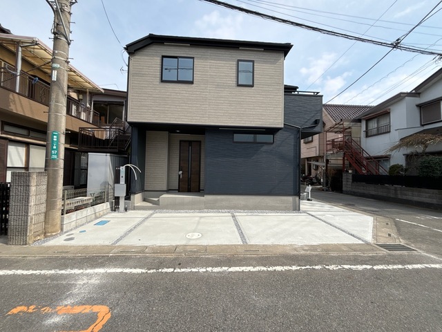 グラファーレ4257草加市新栄６期１棟の外観②