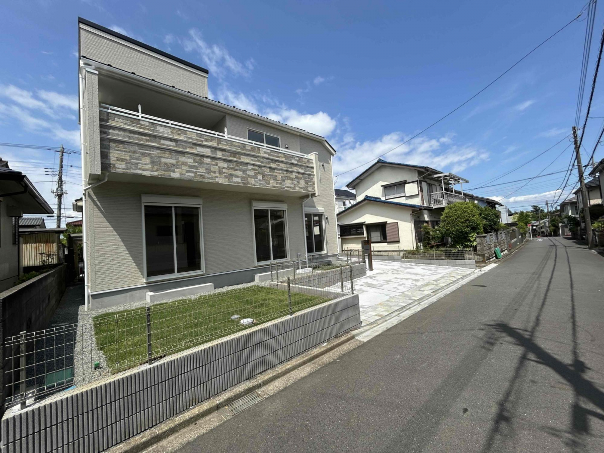 ブルーミングガーデン綾瀬市綾西３丁目　１棟の外観②