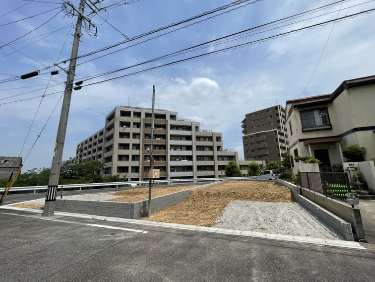 ブルーミングガーデンみよし市天王台２期２棟の外観②