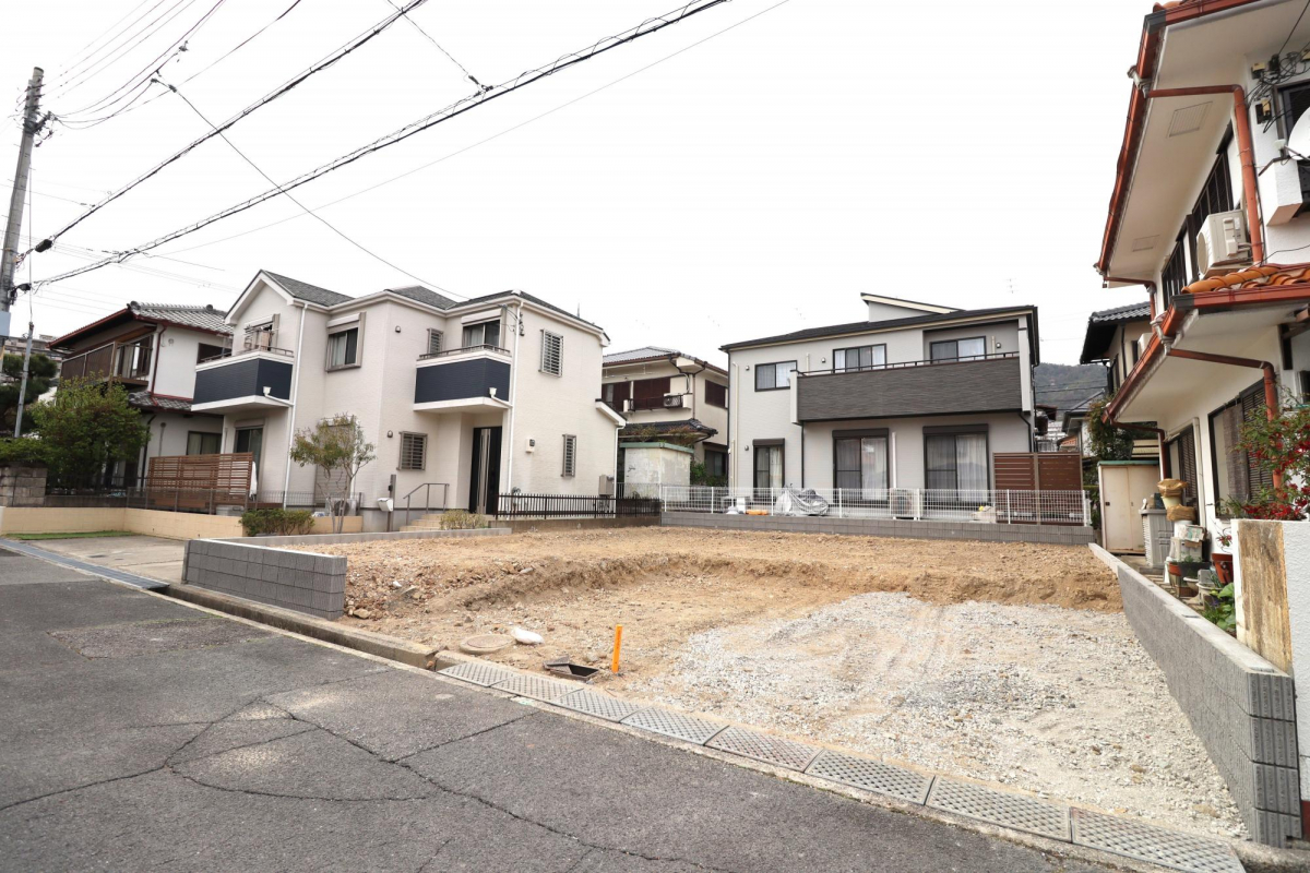 ブルーミングガーデン宝塚市中山五月台３丁目４期１棟の外観②