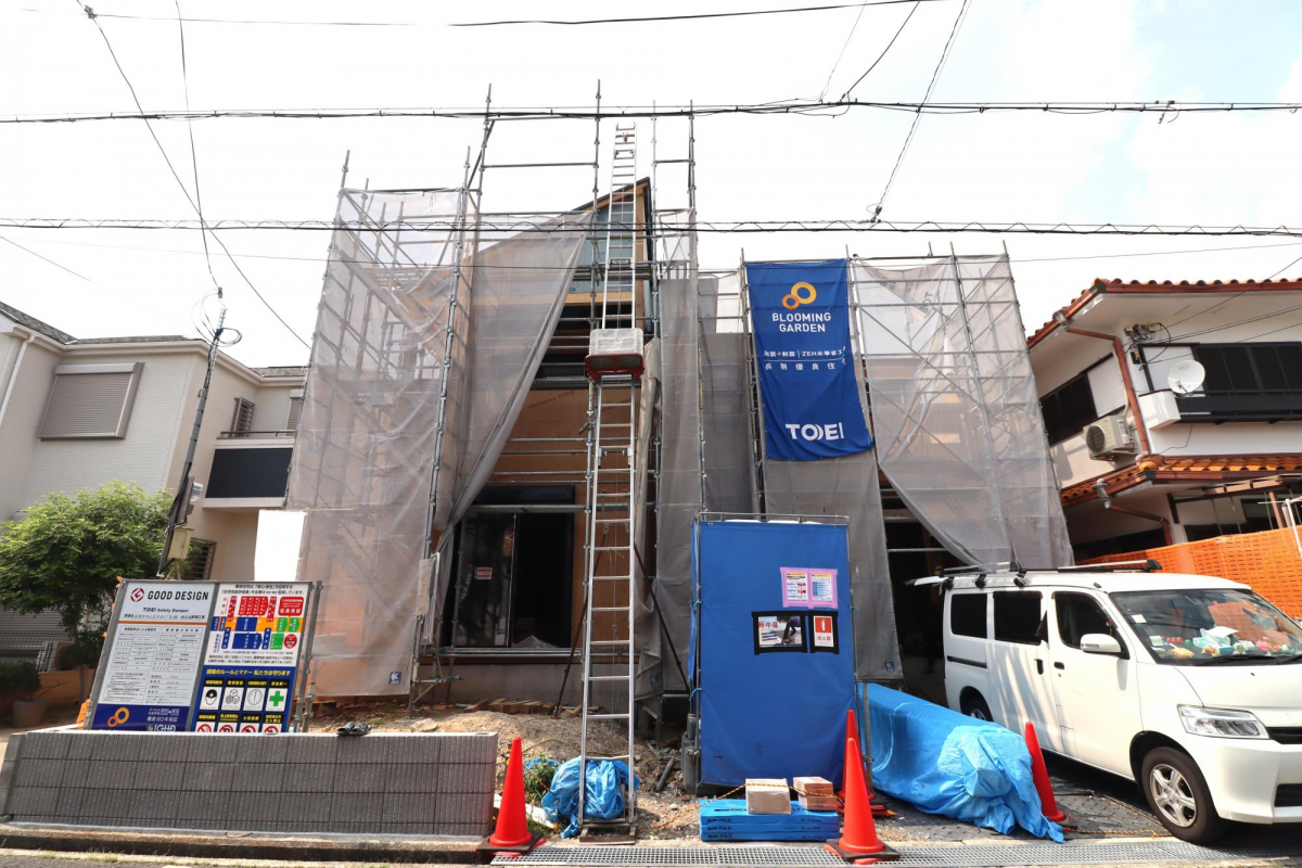 12/07 85番　池岡様　5台 ブルーミングガーデン宝塚市中山五月台3丁目4期1棟 ｜兵庫県