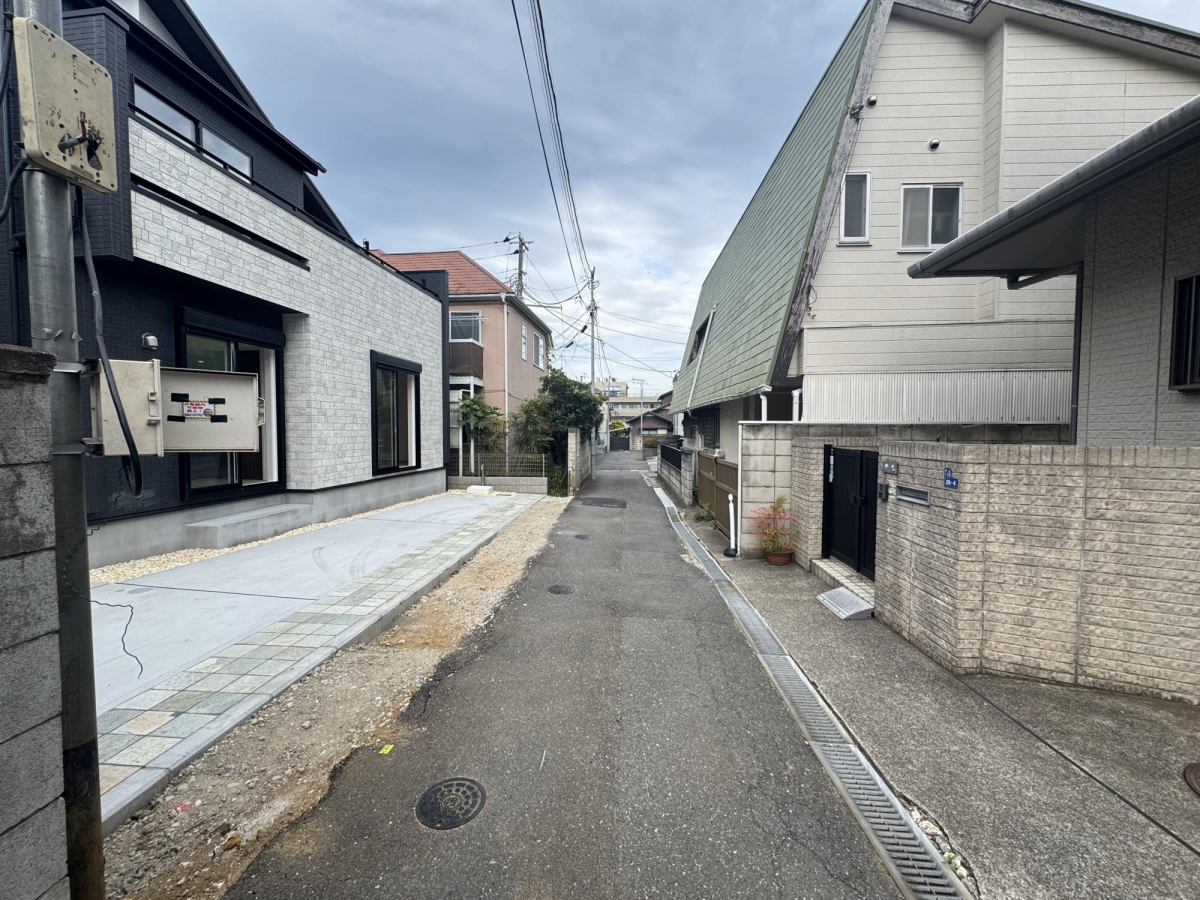 ブルーミングガーデン市川市中山１丁目１棟の外観②