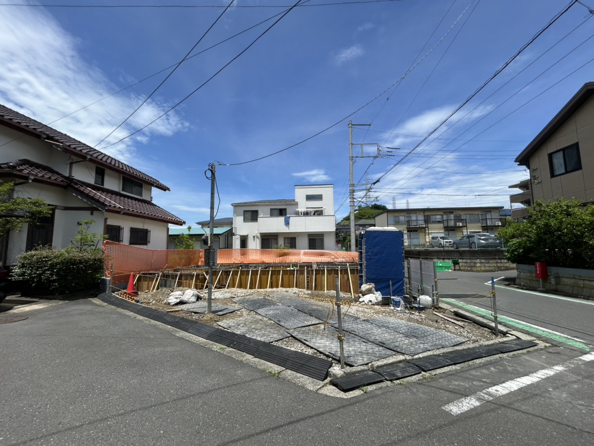 ブルーミングガーデン横須賀市ハイランド２丁目３期１棟の外観②