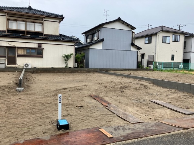 グラファーレ4372新潟市上新栄町３期２棟の外観②