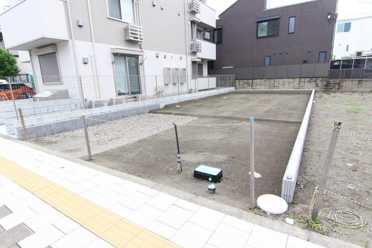 ブルーミングガーデン平塚市夕陽ケ丘１棟の外観②