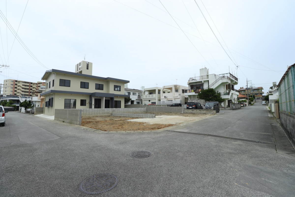 ブルーミングガーデン沖縄市美里仲原町２棟の外観②