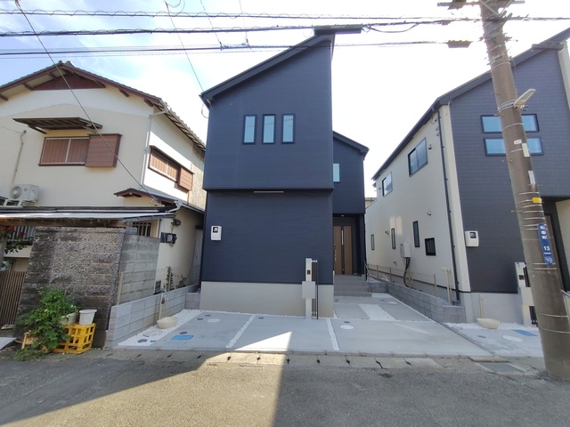 グラファーレ4297平塚市札場町８期２棟の外観②