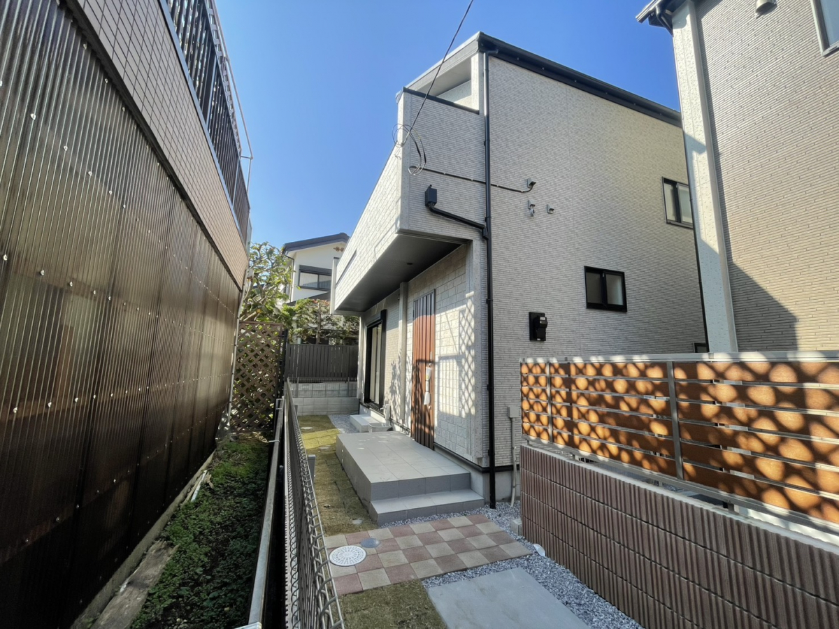 ブルーミングガーデン八王子市上柚木２棟の外観②