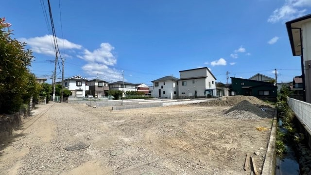 ブルーミングガーデン小田原市曽比５棟の外観②