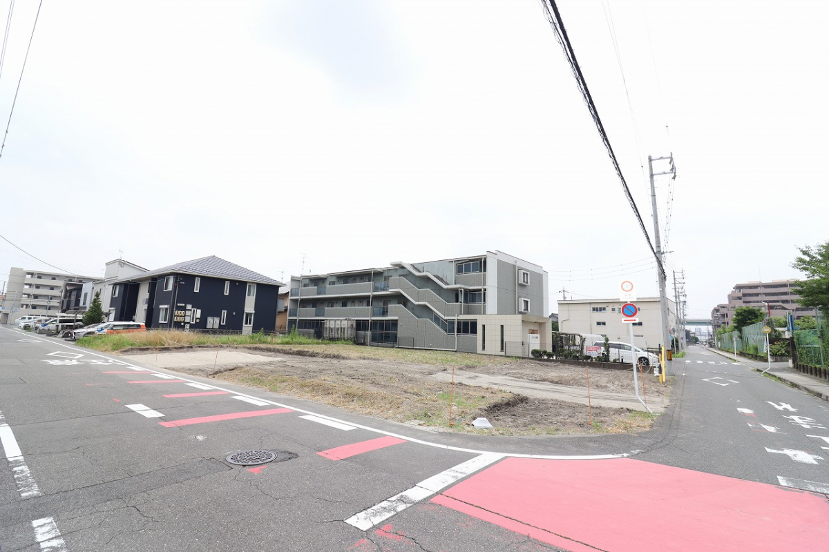 ブルーミングガーデン清須市西枇杷島町城並２丁目４棟の外観②