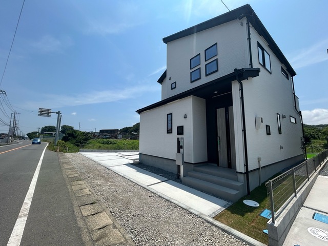 グラファーレ4111平塚市南金目１０期２棟の外観②