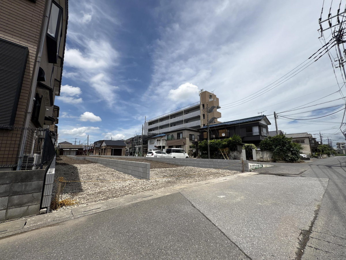ブルーミングガーデン越谷市袋山２棟の外観②