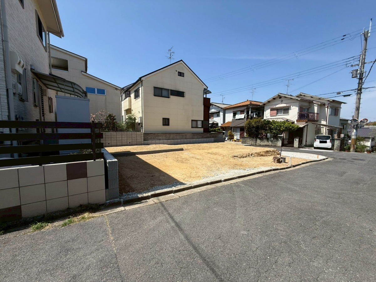 ブルーミングガーデン奈良市六条西３丁目１棟の外観②