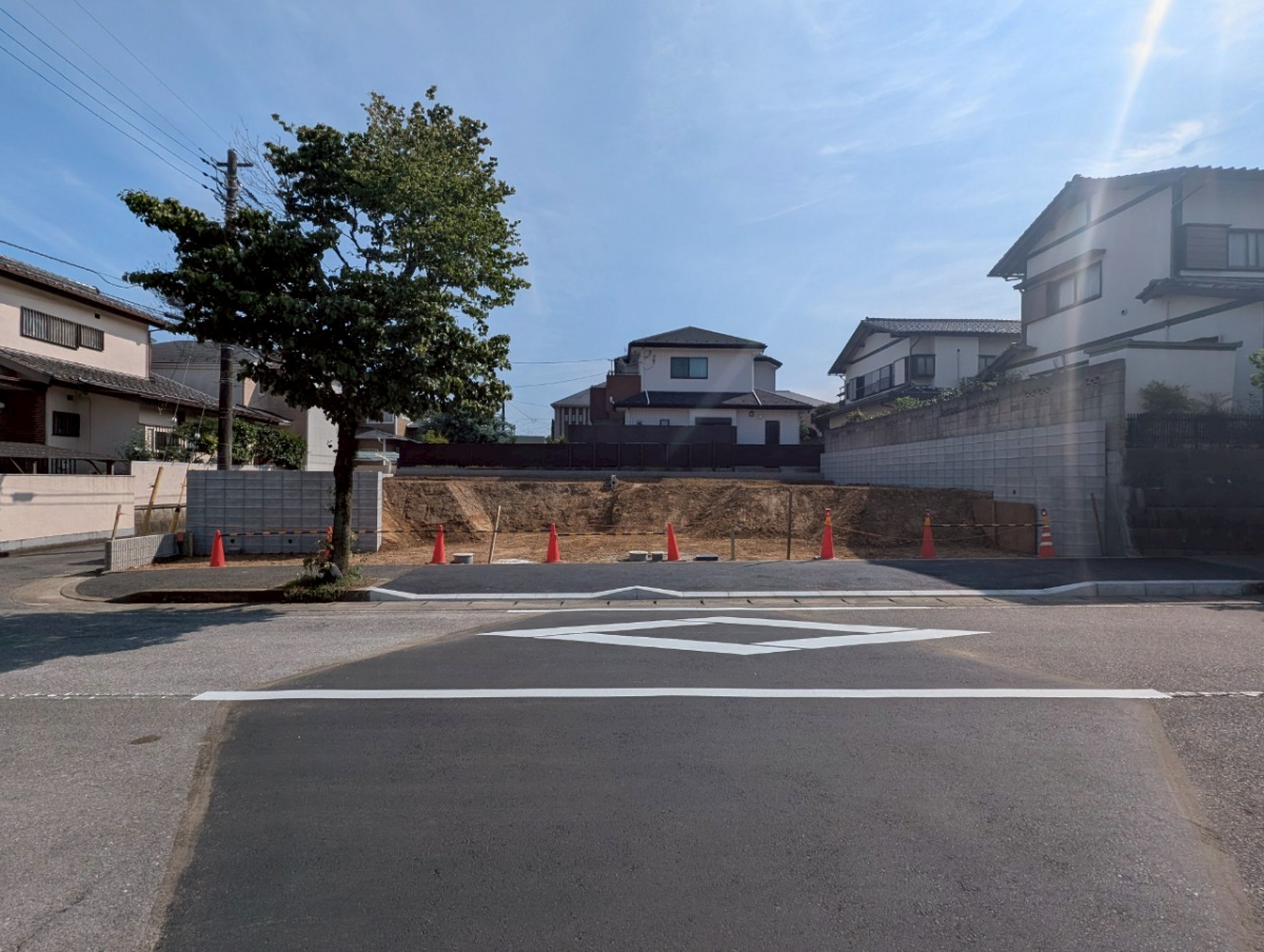 ブルーミングガーデン松戸市常盤平西窪町２期２棟の外観②