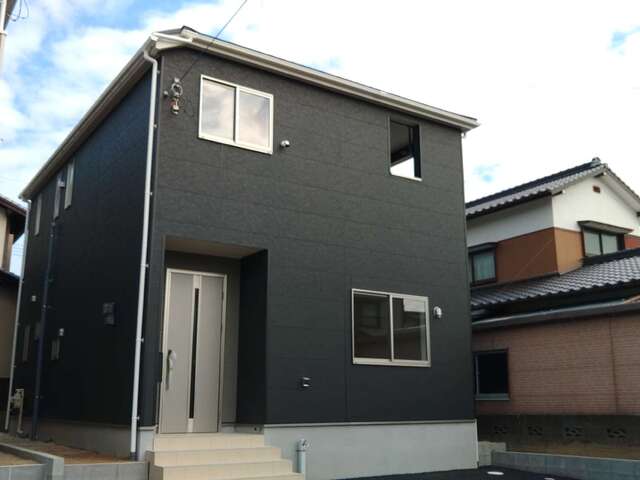 ※家具・調度品等はCG加工にて制作した配置イメージであり、本物件の価格には含まれません。