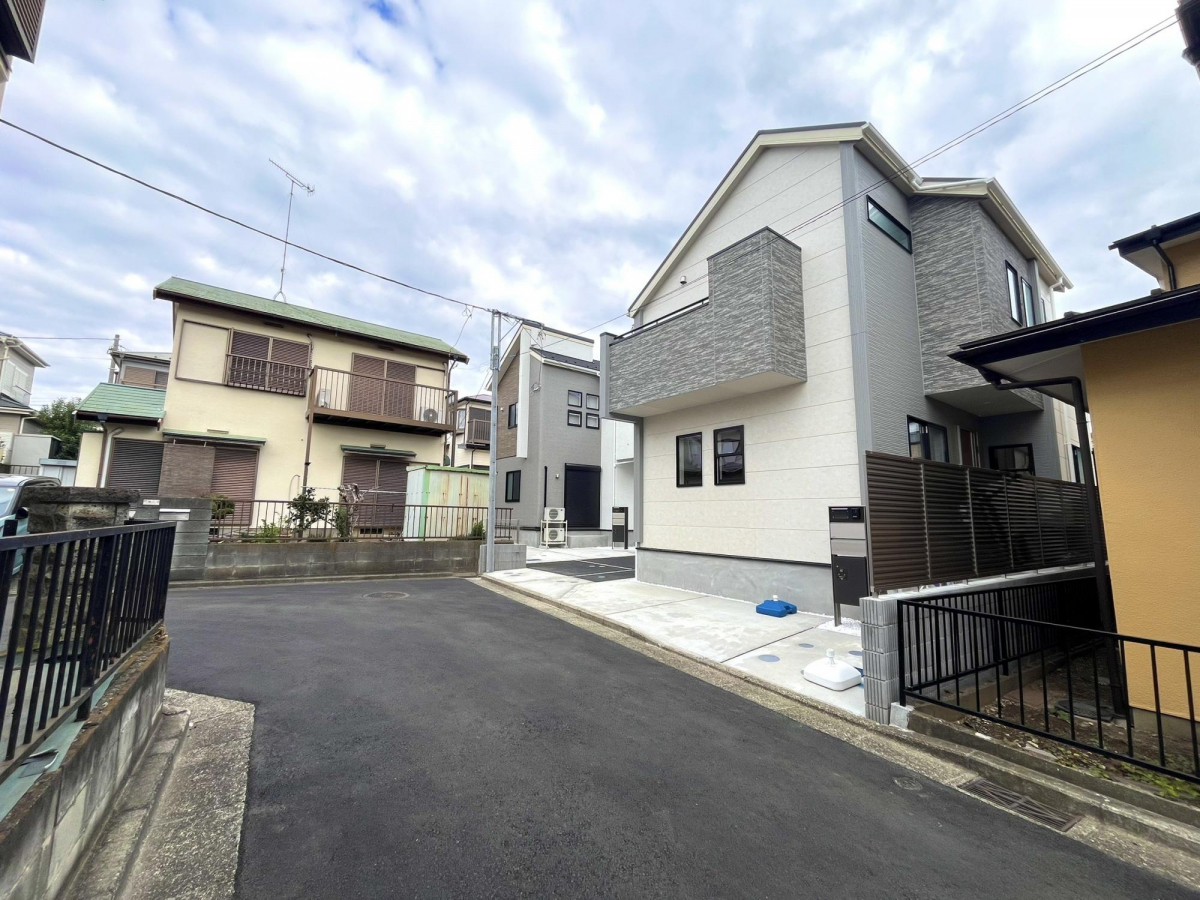 ブルーミングガーデン横浜市泉区上飯田町２棟の外観②