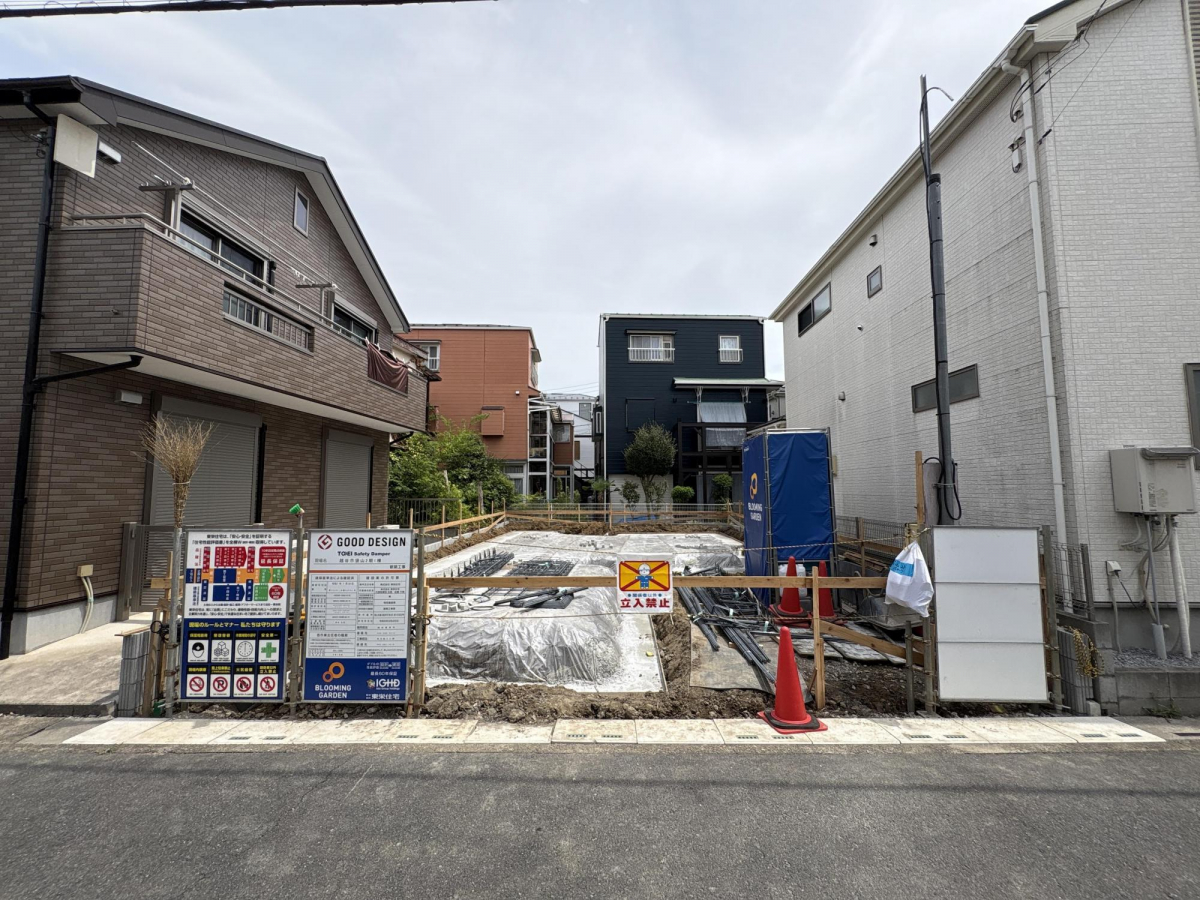 ブルーミングガーデン越谷市袋山２期　１棟の外観②