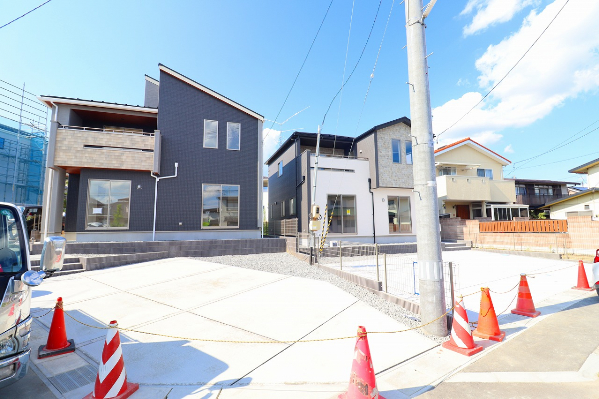 ブルーミングガーデン郡山市安積町南長久保一丁目２棟の外観②
