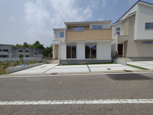 グラファーレ瀬戸市坂上町２棟の外観②